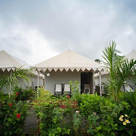 Unity Holiday Tent City Kevadia Экстерьер фото