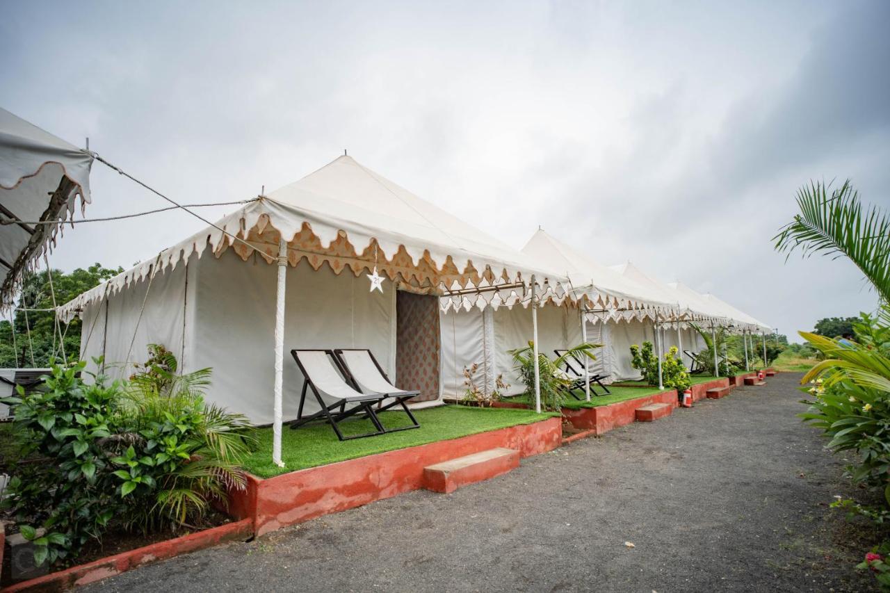 Unity Holiday Tent City Kevadia Экстерьер фото